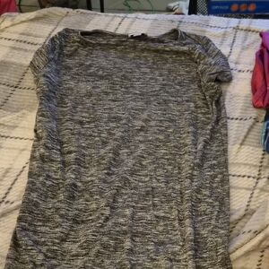 LOFT Gray Short Sleeve Top